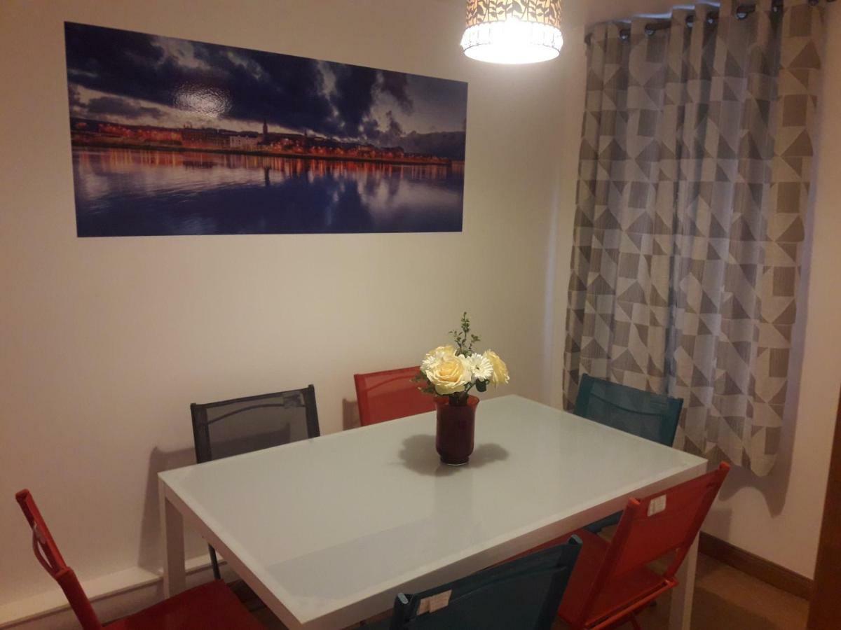 Bridge House Derry City Townhouse Central Free Parking Vila Exterior foto