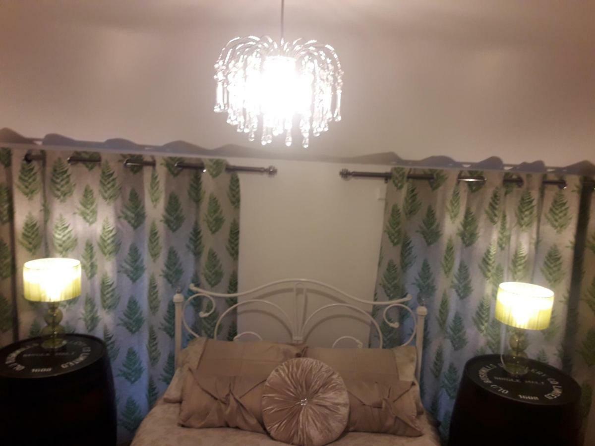 Bridge House Derry City Townhouse Central Free Parking Vila Exterior foto