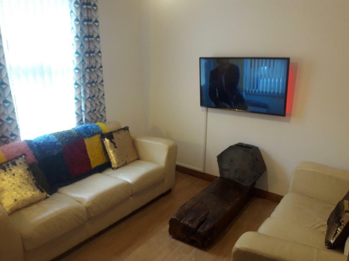 Bridge House Derry City Townhouse Central Free Parking Vila Exterior foto